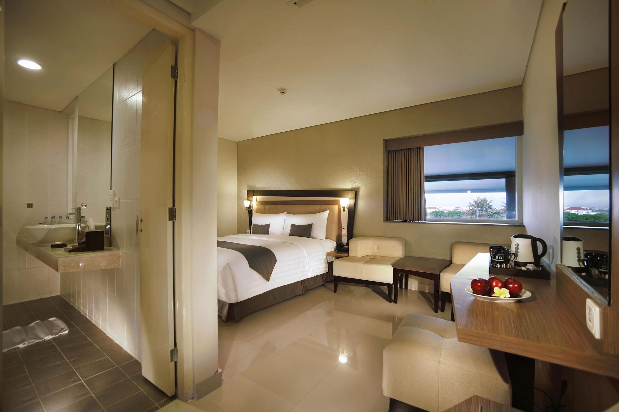 Hotel Neo - Kuta, Jelantik Legian Zewnętrze zdjęcie