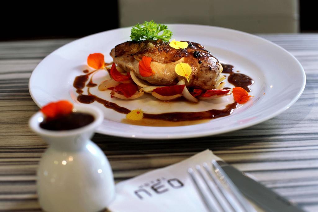 Hotel Neo - Kuta, Jelantik Legian Zewnętrze zdjęcie