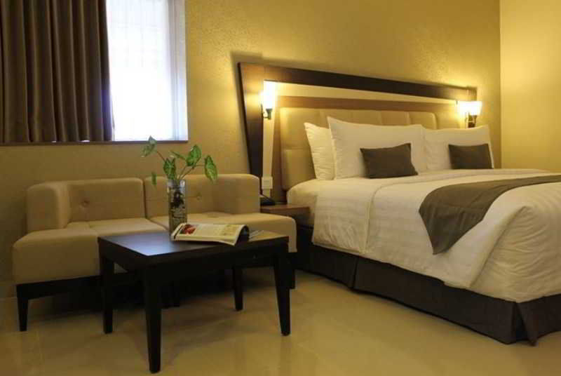 Hotel Neo - Kuta, Jelantik Legian Zewnętrze zdjęcie