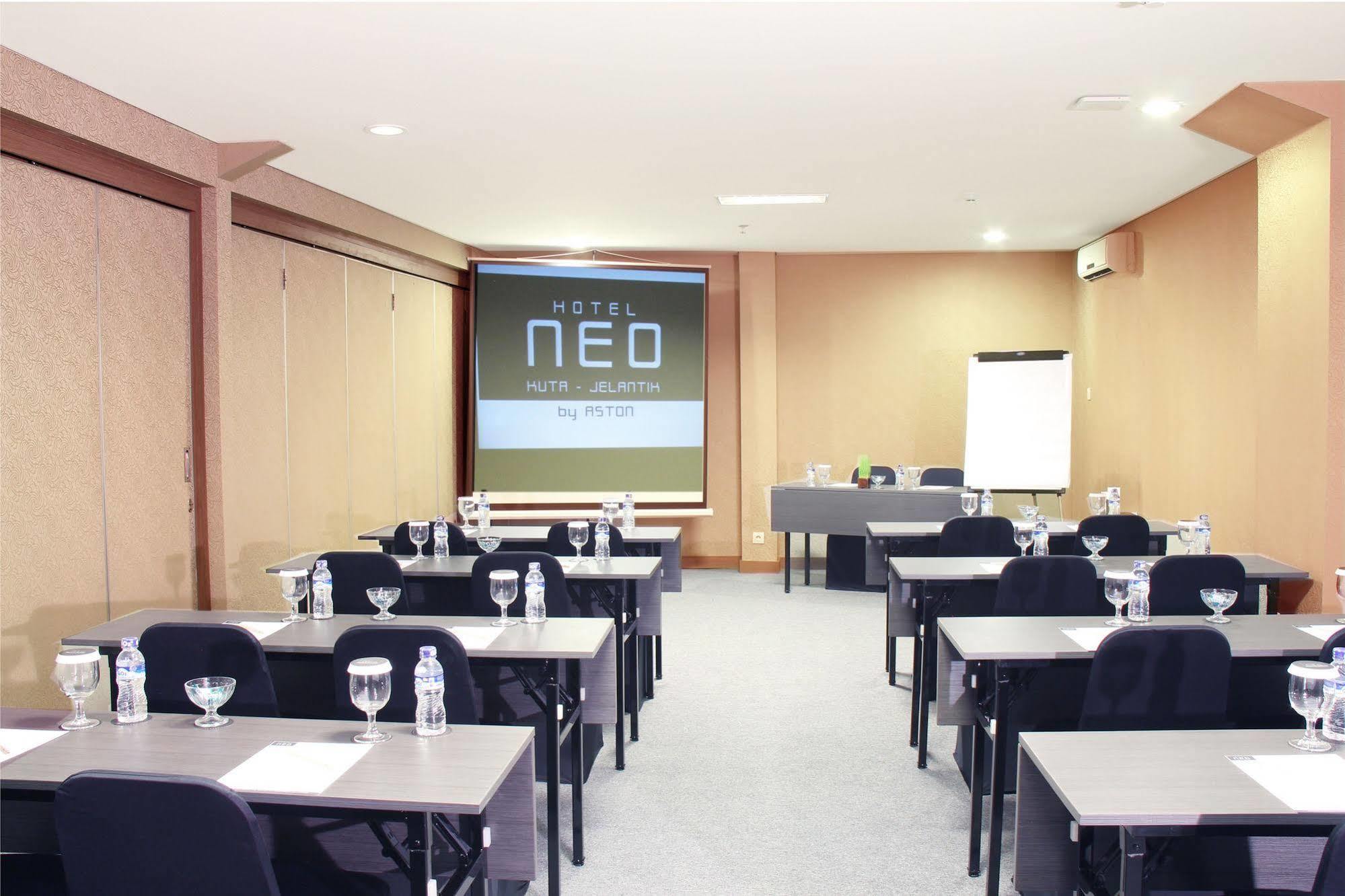Hotel Neo - Kuta, Jelantik Legian Zewnętrze zdjęcie