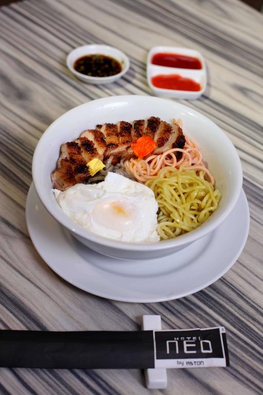 Hotel Neo - Kuta, Jelantik Legian Zewnętrze zdjęcie