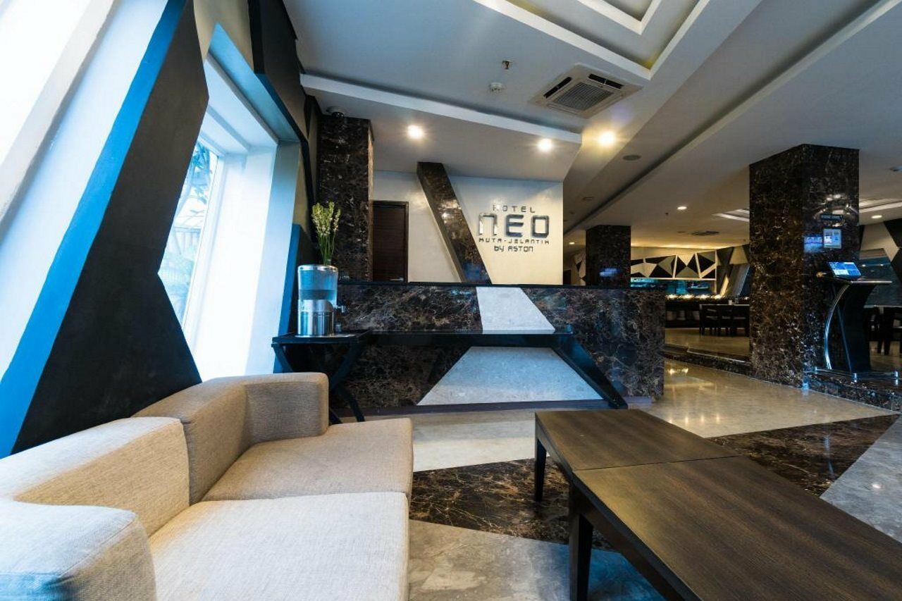 Hotel Neo - Kuta, Jelantik Legian Zewnętrze zdjęcie